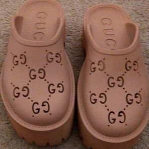 Gucci GG rubber platform mules